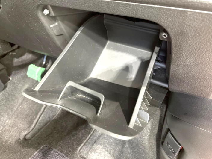 2017 Suzuki Solio DAA-MA36S (UW-6a20eccdc3155)[14]