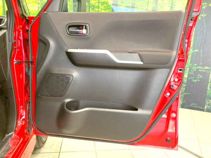 2017 Suzuki Solio DAA-MA36S (UW-6a20eccdc3155)[12]