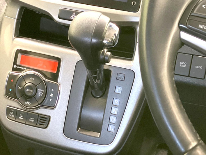 2017 Suzuki Solio DAA-MA36S (UW-6a20eccdc3155)[28]