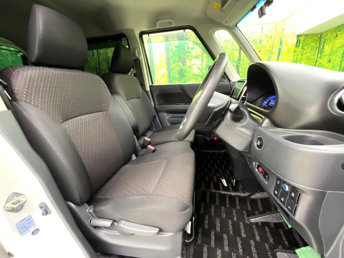 2016 Suzuki Spacia Custom DAA-MK42S (UW-6a20ece3dea25)[26]