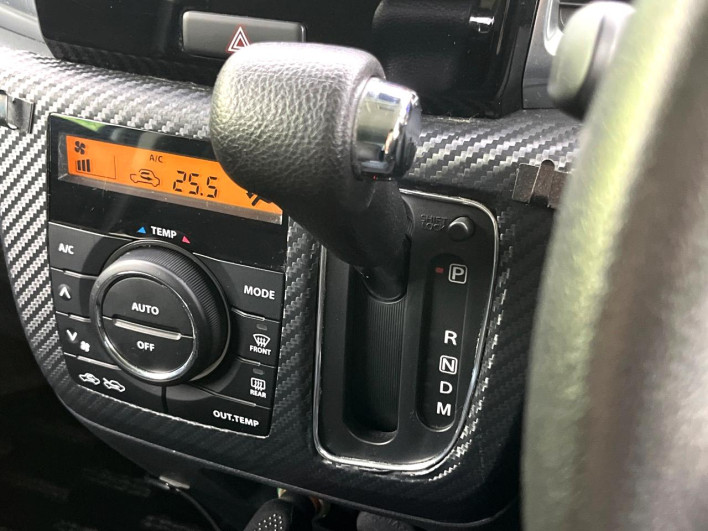 2016 Suzuki Spacia Custom DAA-MK42S (UW-6a20ece3dea25)[22]