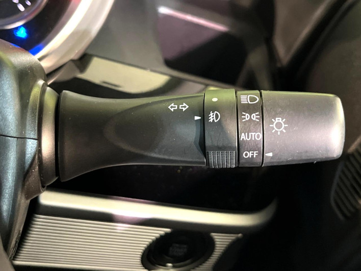 2020 Suzuki Spacia Custom DAA-MK53S (UW-6a20eceb67dde)[28]