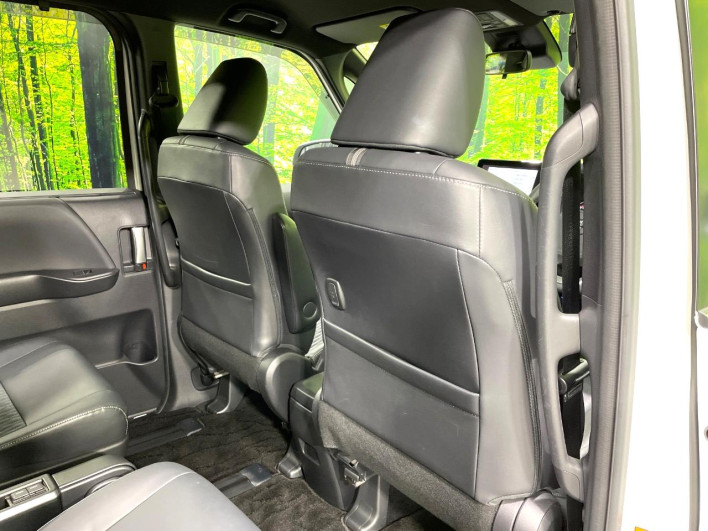 2023 Toyota Noah 6BA-MZRA90W (UW-6a20ed2e26264)[19]