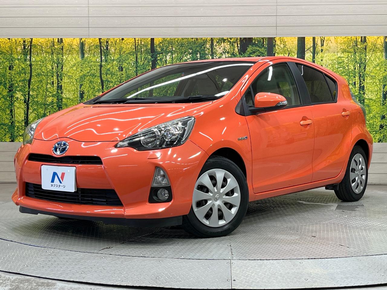 2014 Toyota Aqua DAA-NHP10
