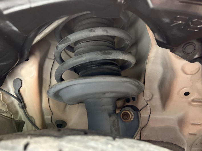 2014 Toyota Aqua DAA-NHP10 (UW-6a20ed389667c)[6]