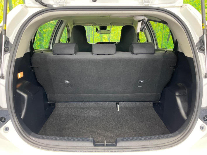 2021 Toyota Aqua 6AA-NHP10 (UW-6a20ed3cd02ea)[28]