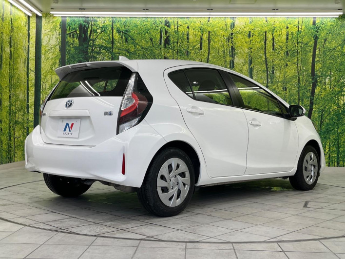 2021 Toyota Aqua 6AA-NHP10 (UW-6a20ed3cd02ea)[26]