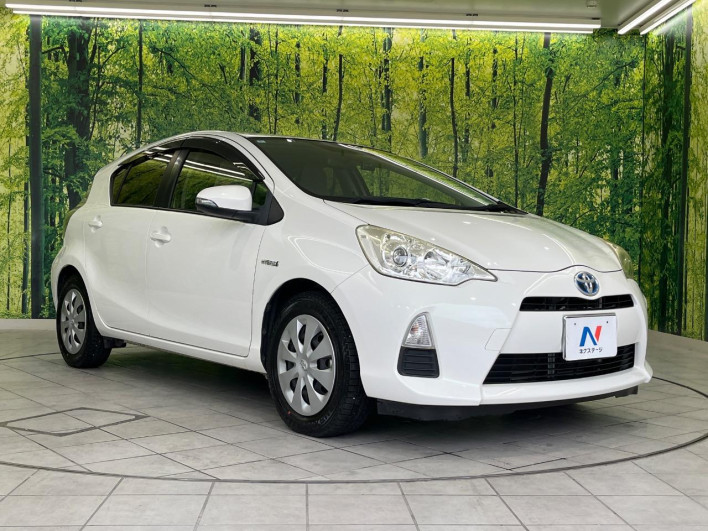 2012 Toyota Aqua DAA-NHP10 (UW-6a20ed3d5b5bb)[15]