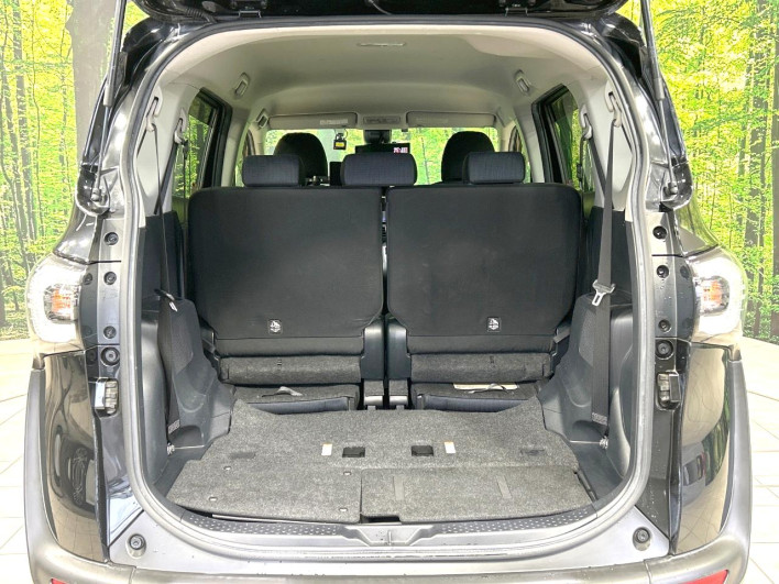 2017 Toyota Sienta DAA-NHP170G (UW-6a20ed43d02d3)[29]