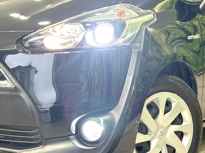 2017 Toyota Sienta DAA-NHP170G (UW-6a20ed43d02d3)[17]