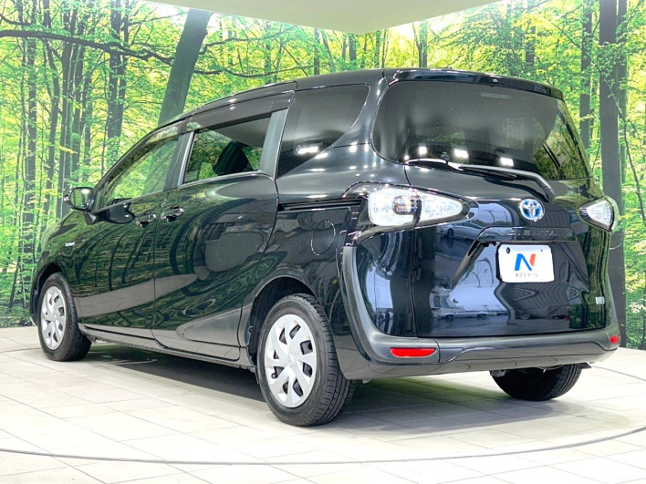 2017 Toyota Sienta DAA-NHP170G (UW-6a20ed43d02d3)[25]