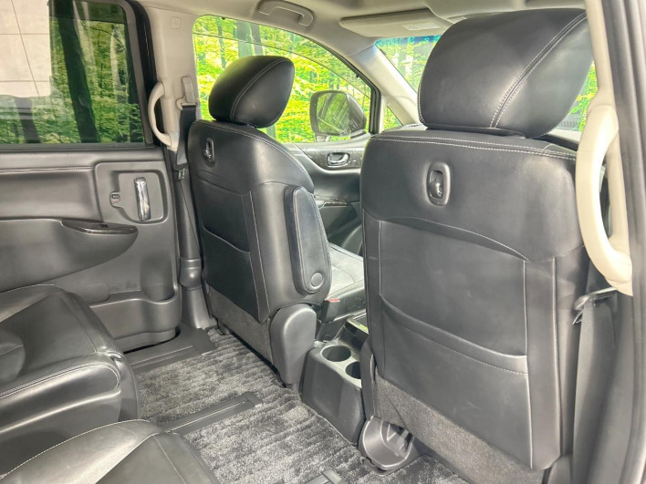 2013 Nissan Elgrand DBA-PE52 (UW-6a20ed520f31d)[23]