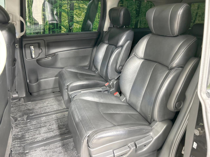 2013 Nissan Elgrand DBA-PE52 (UW-6a20ed520f31d)[20]