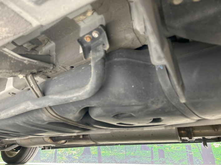 2013 Nissan Elgrand DBA-PE52 (UW-6a20ed520f31d)[28]
