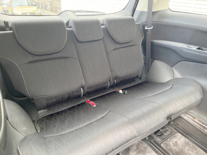 2014 Honda Odyssey DBA-RC1 (UW-6a20ed52773d0)[18]