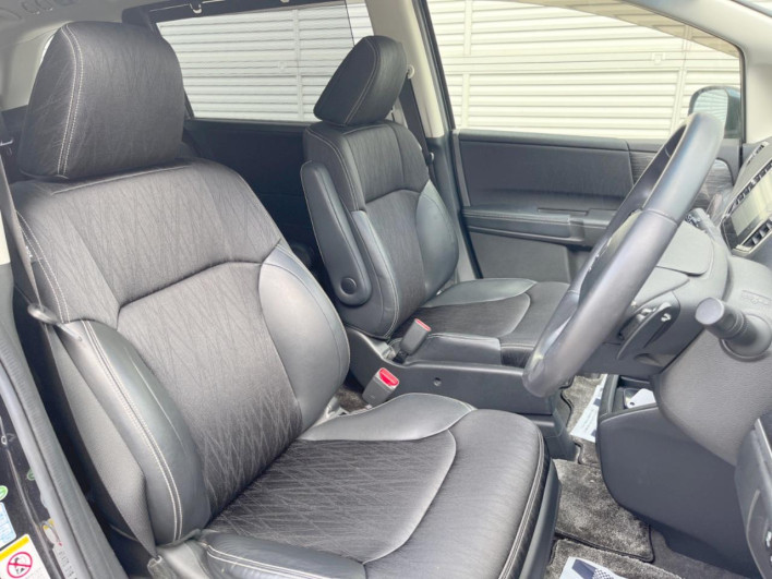 2014 Honda Odyssey DBA-RC1 (UW-6a20ed52773d0)[21]