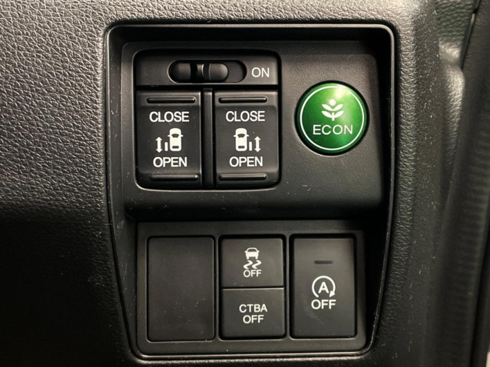 2014 Honda Odyssey DBA-RC1 (UW-6a20ed5291746)[5]