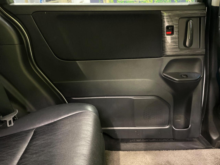 2014 Honda Odyssey DBA-RC1 (UW-6a20ed5291746)[19]