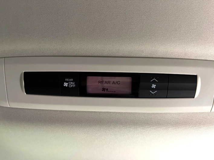 2015 Honda Odyssey DBA-RC1 (UW-6a20ed549180d)[8]