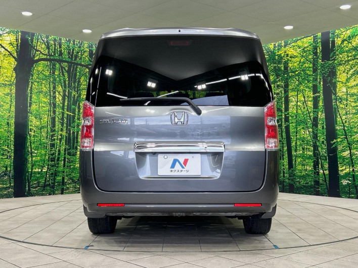 2012 Honda Step Wagon DBA-RK1 (UW-6a20ed57bf709)[16]
