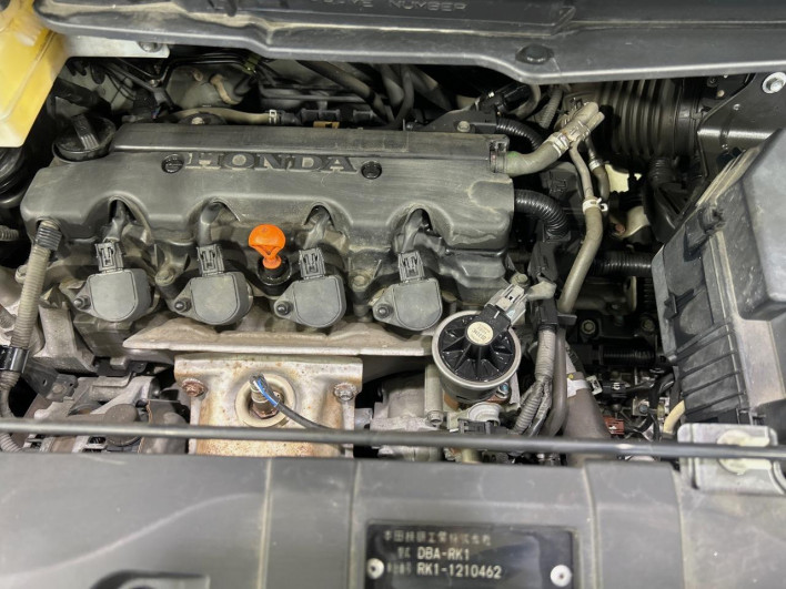 2012 Honda Step Wagon DBA-RK1 (UW-6a20ed57bf709)[4]