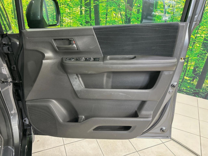 2012 Honda Step Wagon DBA-RK1 (UW-6a20ed57bf709)[29]