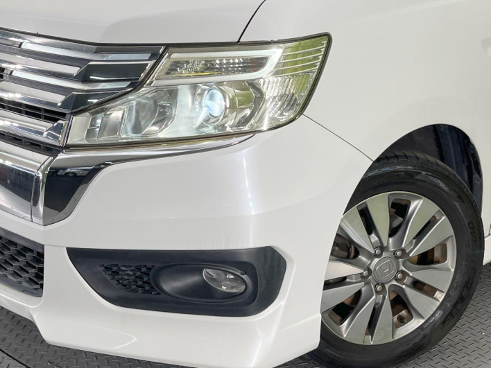 2012 Honda Stepwgn Spada DBA-RK5 (UW-6a20ed57ea25e)[6]