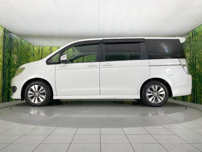 2012 Honda Stepwgn Spada DBA-RK5 (UW-6a20ed57ea25e)[15]