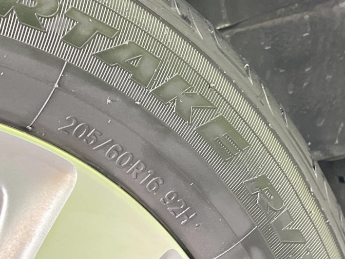 2012 Honda Stepwgn Spada DBA-RK5 (UW-6a20ed57ea25e)[11]