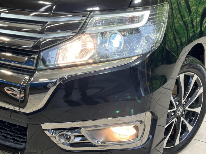 2013 Honda Stepwgn Spada DBA-RK5 (UW-6a20ed58521f0)[14]
