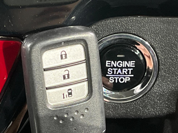 2015 Honda Step Wagon DBA-RP1 (UW-6a20ed59cabd8)[19]