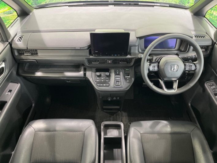 2022 Honda Step Wagon 6AA-RP8 (UW-6a20ed5c8b8bd)[27]