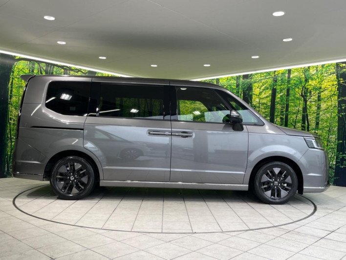 2022 Honda Step Wagon 6AA-RP8 (UW-6a20ed5c8b8bd)[9]