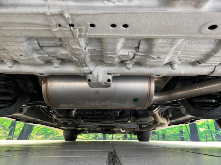 2022 Honda Step Wagon 6AA-RP8 (UW-6a20ed5c8b8bd)[14]