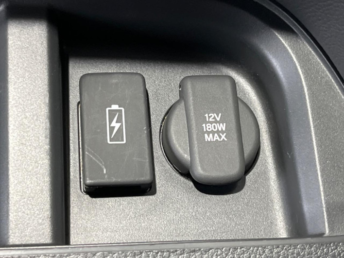 2022 Honda Step Wagon 6AA-RP8 (UW-6a20ed5c8b8bd)[19]
