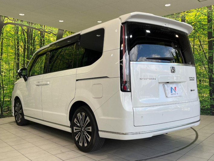 2023 Honda Step Wagon 6AA-RP8 (UW-6a20ed5cd7e5d)[17]