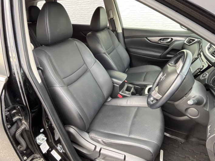 2016 Nissan X-Trail DBA-T32 (UW-6a20ed77b37eb)[21]