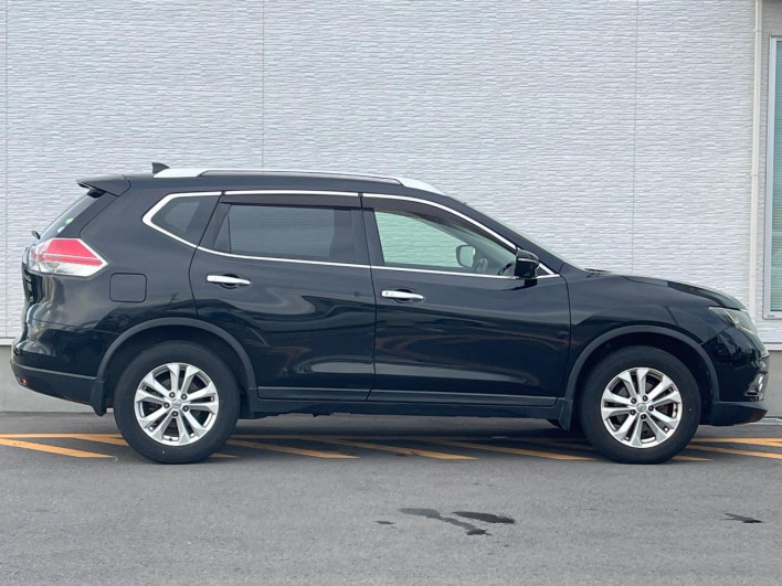 2016 Nissan X-Trail DBA-T32 (UW-6a20ed77b37eb)[20]