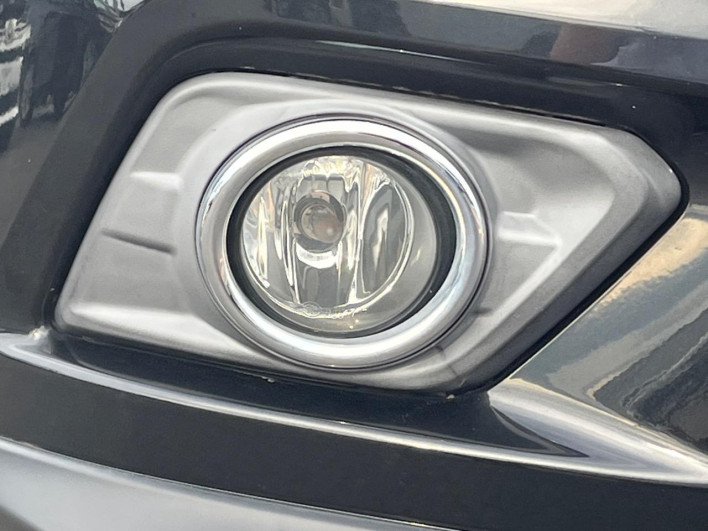 2016 Nissan X-Trail DBA-T32 (UW-6a20ed77b37eb)[15]