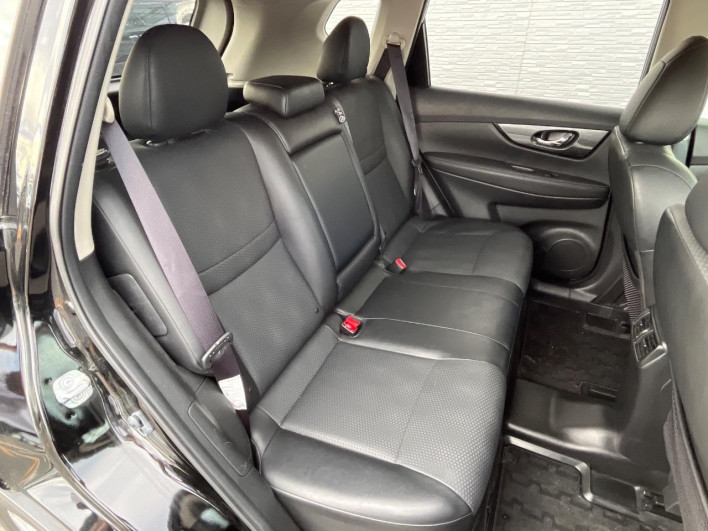 2016 Nissan X-Trail DBA-T32 (UW-6a20ed77b37eb)[22]