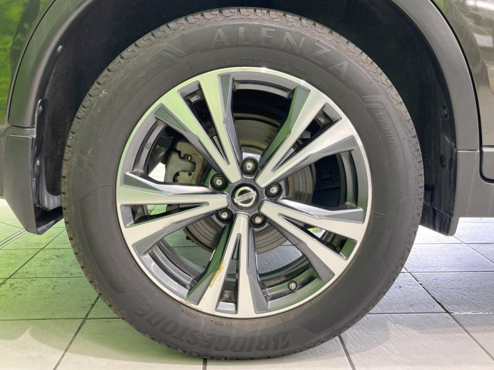 2017 Nissan X-Trail DBA-T32 (UW-6a20ed77eec6f)[20]