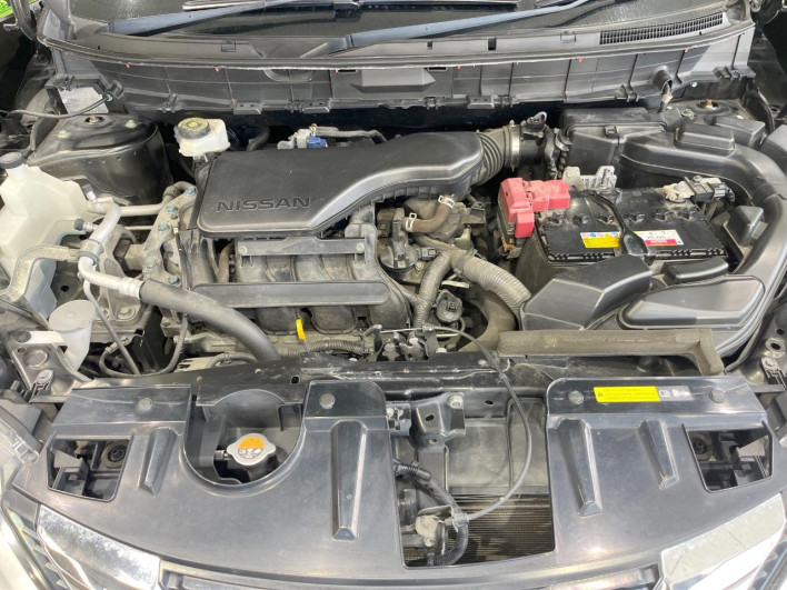 2017 Nissan X-Trail DBA-T32 (UW-6a20ed77eec6f)[14]