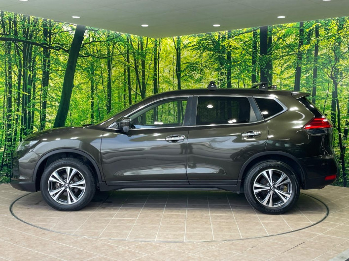 2017 Nissan X-Trail DBA-T32 (UW-6a20ed7bcf7e6)[6]