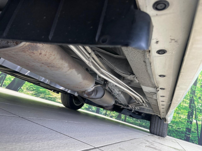 2019 Nissan Elgrand DBA-TE52 (UW-6a20ed7d86e5e)[29]