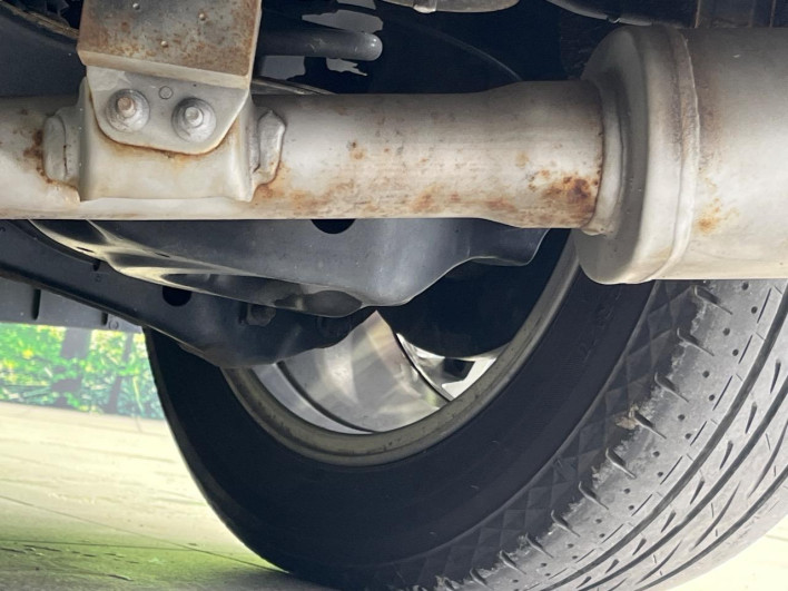 2019 Nissan Elgrand DBA-TE52 (UW-6a20ed7d86e5e)[24]