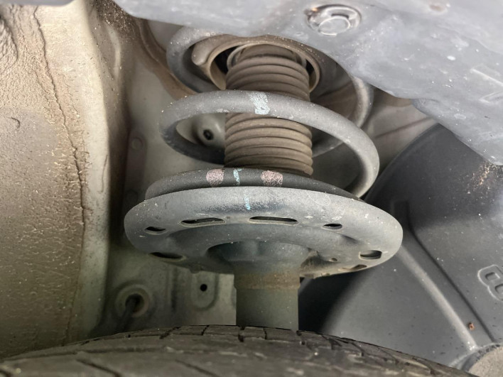 2019 Nissan Elgrand DBA-TE52 (UW-6a20ed7d86e5e)[16]