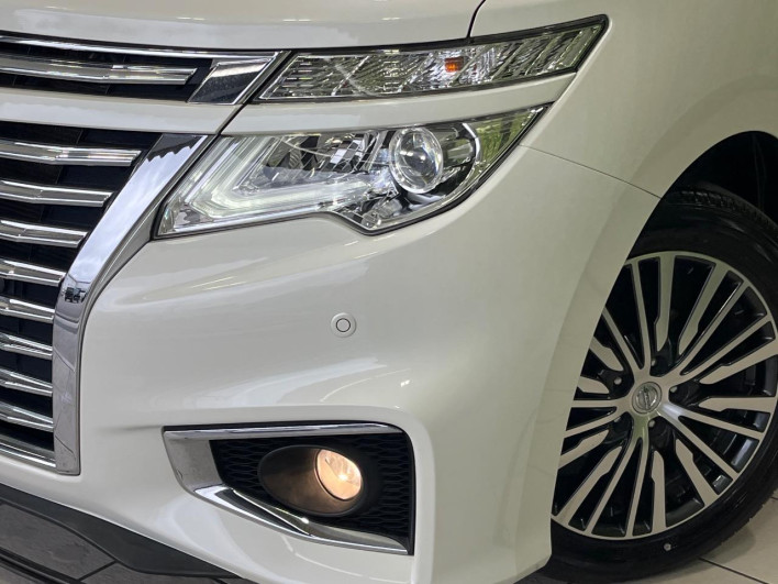 2019 Nissan Elgrand DBA-TE52 (UW-6a20ed7d86e5e)[11]
