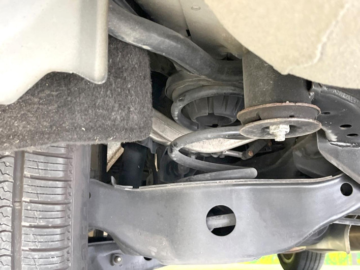 2019 Nissan Elgrand DBA-TE52 (UW-6a20ed7d8ba8e)[7]