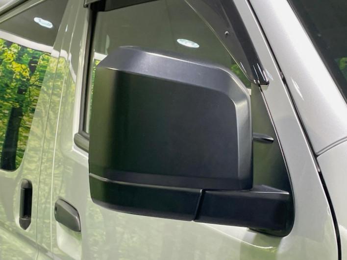 2022 Toyota Hiace Van 3BF-TRH200V (UW-6a20ed7ee90bb)[11]