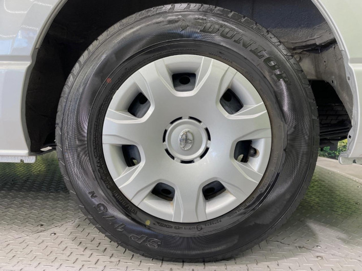 2022 Toyota Hiace Van 3BF-TRH200V (UW-6a20ed7ee90bb)[7]